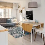 Beachfront Studio, Sea Views, Rooftop Terrace, Playa De Aro * Castell-Platja d'Aro