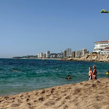 Beachfront Studio, Sea Views, Rooftop Terrace, Playa De Aro * Platja d'Aro (Playa de Aro)