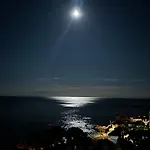 Апартаменти Beachfront Studio, Sea Views, Rooftop Terrace, Playa De Aro *