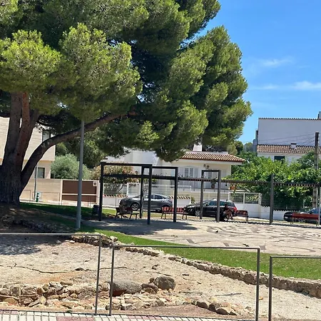 Beachfront Studio, Sea Views, Rooftop Terrace, Playa De Aro * Castell-Platja d’Aro