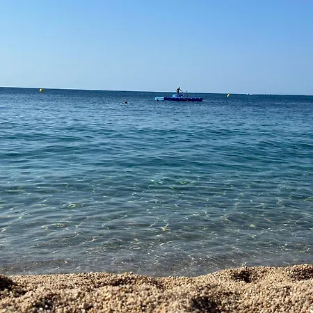 Beachfront Studio, Sea Views, Rooftop Terrace, Playa De Aro Apartamento Platja d'Aro