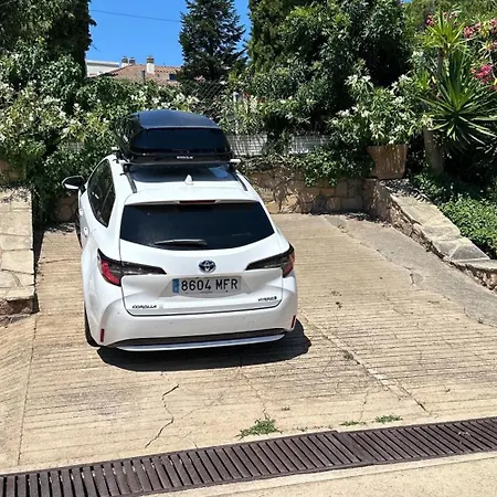 Beachfront Rooftop Haven In Playa De Aro شقة