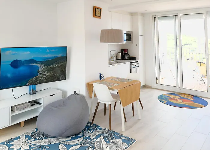 Daire Beachfront Rooftop Haven In Playa De Aro